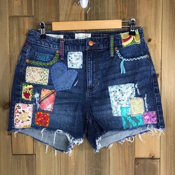 OOAK Universal Thread Womens Upcycled “Free Spirit” Cut Off Denim Shorts Sz 4/27 - Picture 8 of 16
